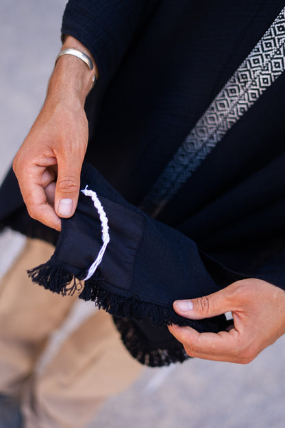 Tsitsit rangé dans une poche discrete