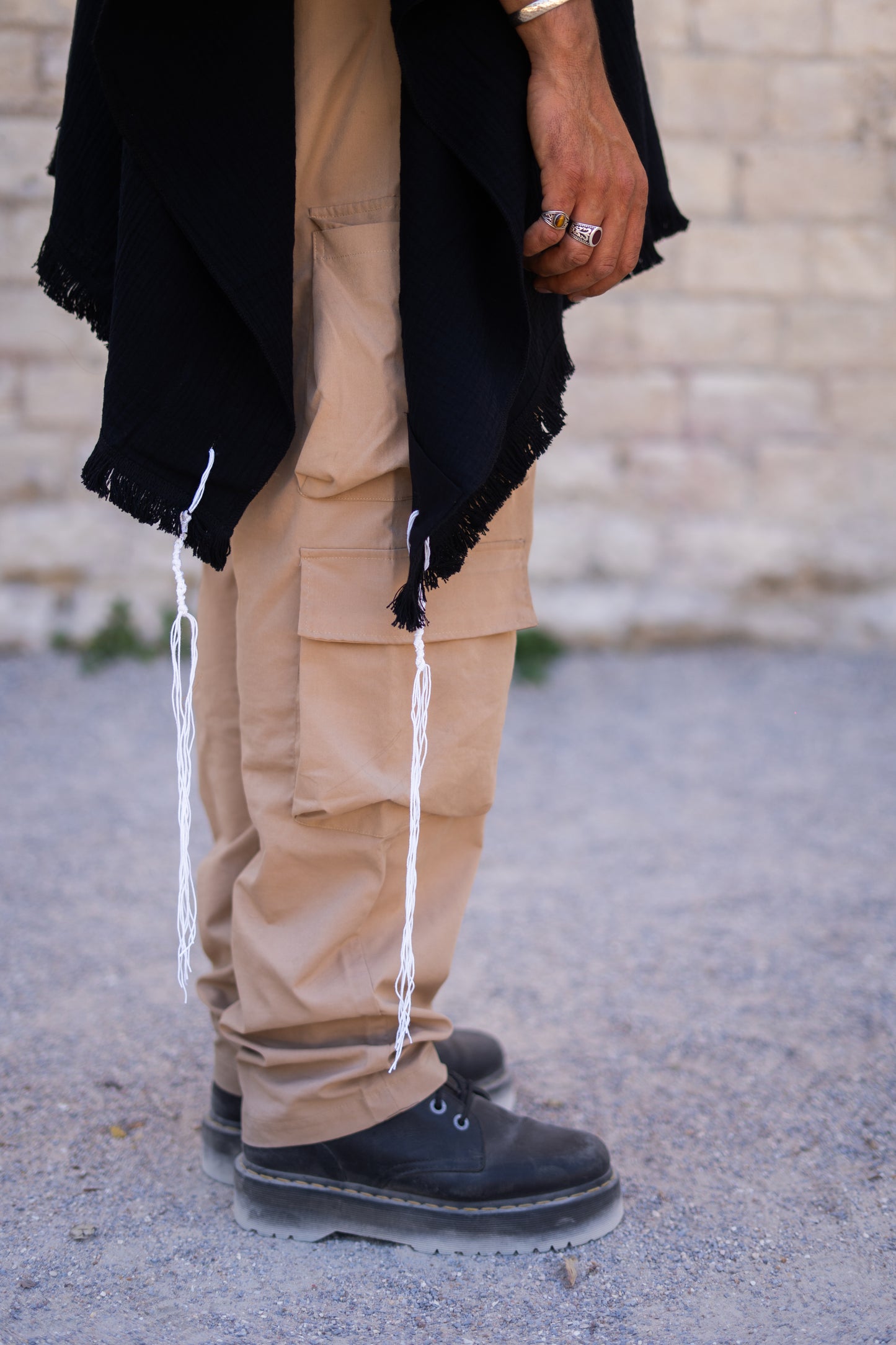 Poncho tsitsit noir style hippy 
